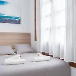 Riverside Triana Apartment